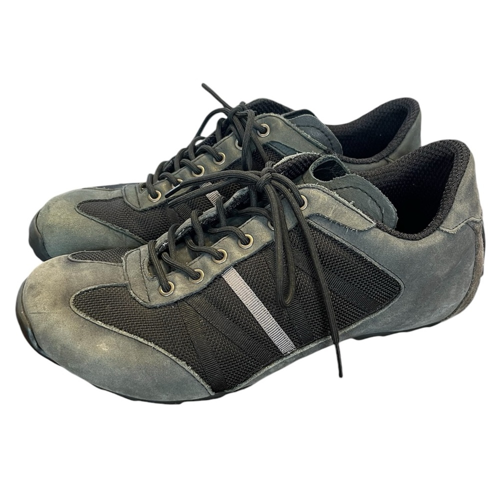 TSUBO Tesla Sneakers Lace Up Athletic Shoes Sz. 8 Charcoal Nubuck / Black Mesh
